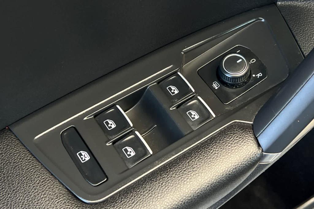 used 2020 Volkswagen Tiguan car, priced at $12,971