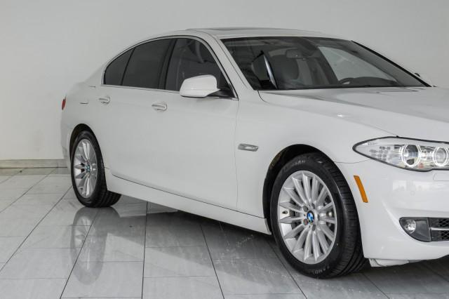 BMW 5 Series view 55