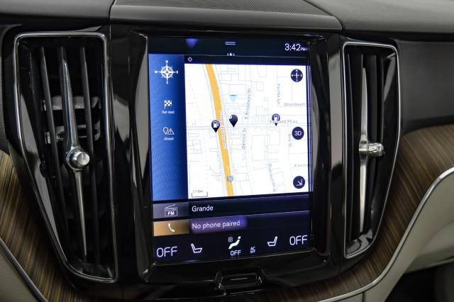 used 2021 Volvo XC60 Recharge Plug-In Hybrid car, priced at $20,996