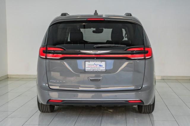 used 2022 Chrysler Pacifica car, priced at $25,996
