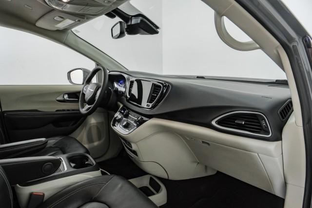 used 2022 Chrysler Pacifica car, priced at $25,996