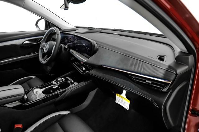 used 2025 Buick Envision car, priced at $32,996