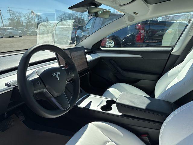 used 2022 Tesla Model 3 car, priced at $24,995
