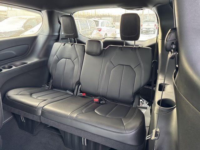 new 2026 Chrysler Pacifica car, priced at $39,627