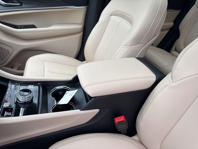 new 2025 Jeep Grand Cherokee car, priced at $46,724