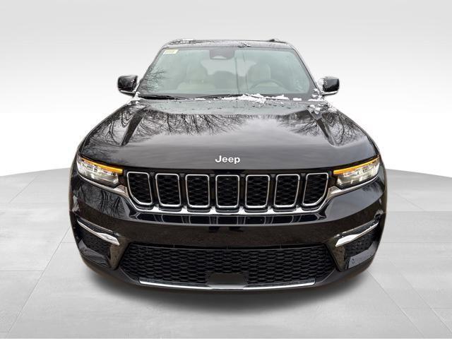 new 2025 Jeep Grand Cherokee car, priced at $46,724