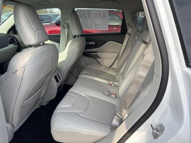 used 2021 Jeep Cherokee car, priced at $21,696