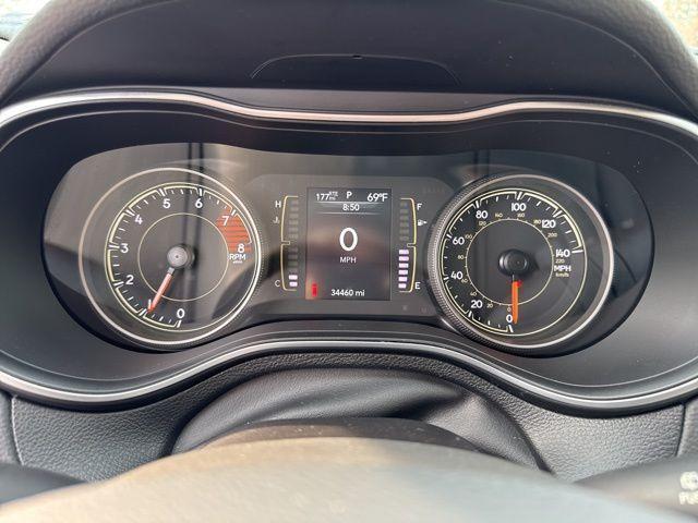 used 2021 Jeep Cherokee car, priced at $21,696