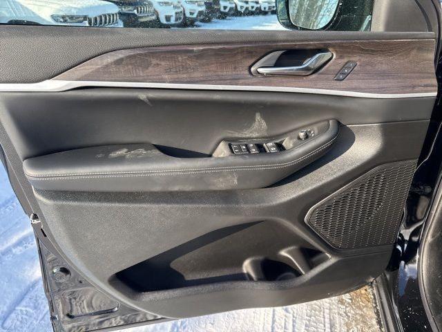 new 2025 Jeep Grand Cherokee car, priced at $44,915