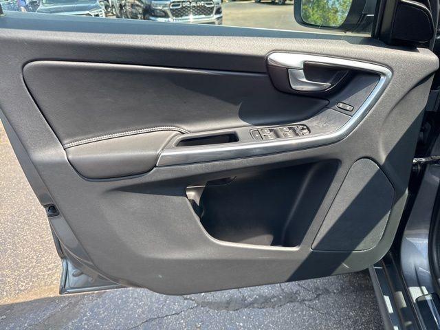 used 2016 Volvo XC60 car, priced at $13,456