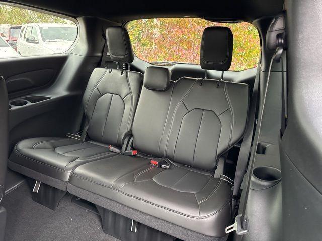 new 2026 Chrysler Pacifica car, priced at $37,704