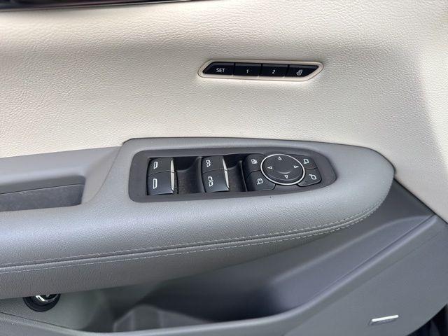 used 2020 Cadillac XT5 car, priced at $24,985
