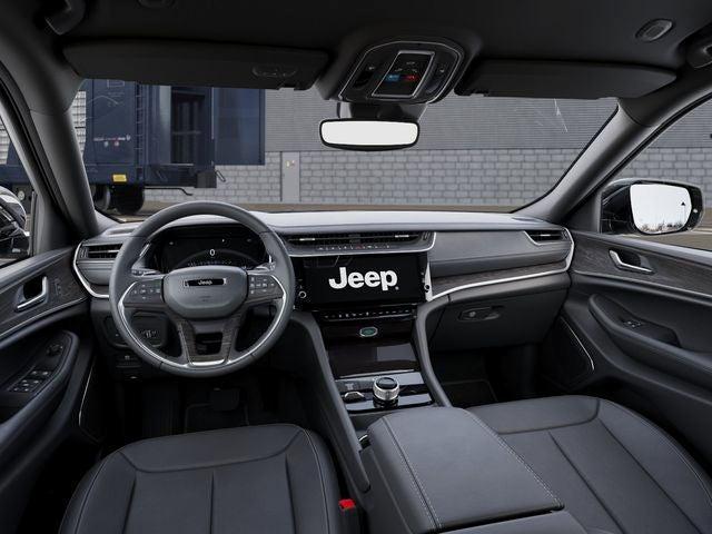 new 2026 Jeep Grand Cherokee car, priced at $41,545