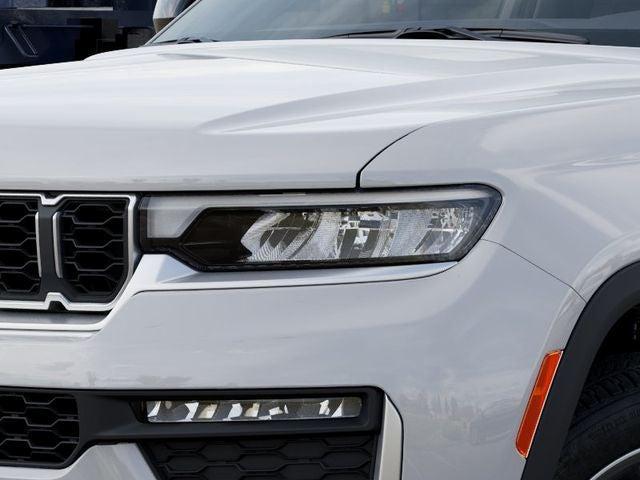 new 2026 Jeep Grand Cherokee car, priced at $41,545