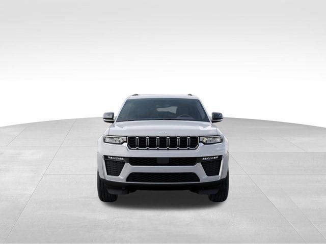 new 2026 Jeep Grand Cherokee car, priced at $41,545