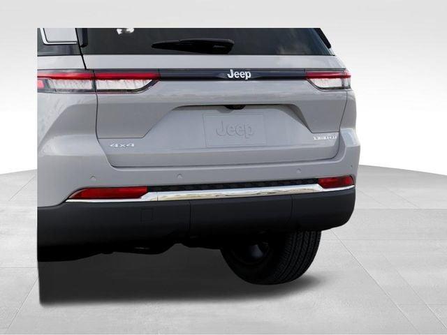 new 2026 Jeep Grand Cherokee car, priced at $41,545