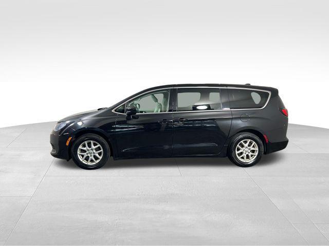 used 2017 Chrysler Pacifica car, priced at $12,954