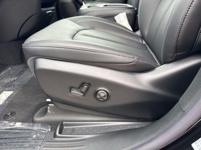 new 2026 Chrysler Pacifica car, priced at $40,534