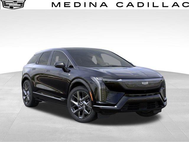 new 2025 Cadillac OPTIQ car, priced at $53,965