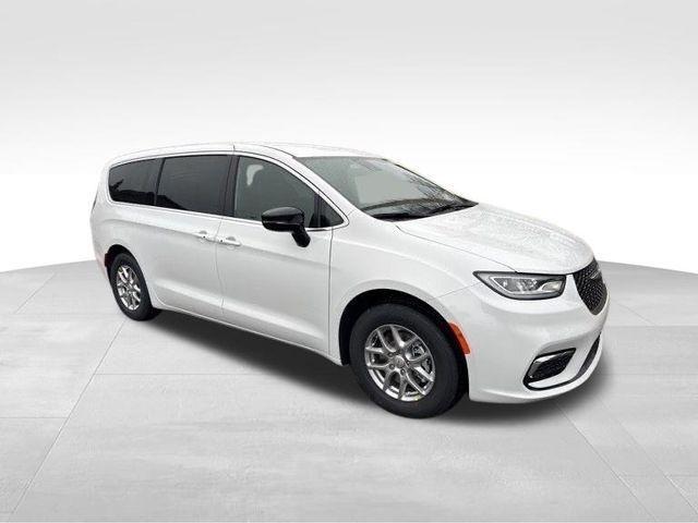 new 2026 Chrysler Pacifica car, priced at $40,534