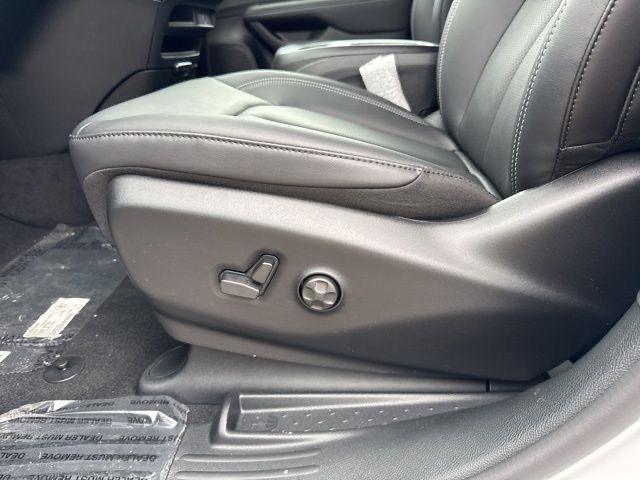 new 2026 Chrysler Pacifica car, priced at $43,696