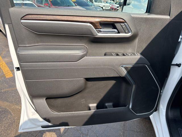 used 2025 GMC Sierra 1500 car, priced at $39,500