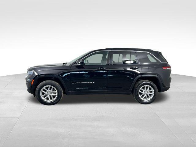 used 2025 Jeep Grand Cherokee car, priced at $33,455