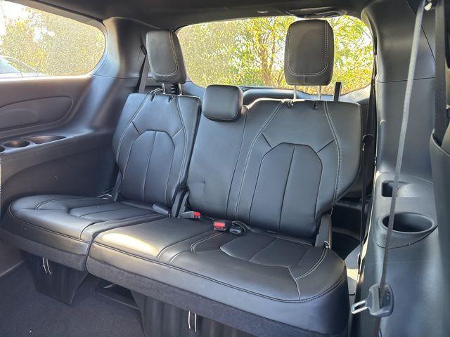 new 2026 Chrysler Pacifica car, priced at $37,704