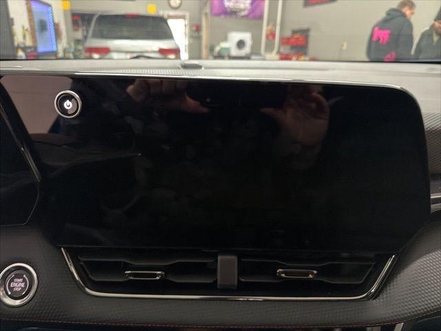 used 2025 Chevrolet Equinox car, priced at $29,993