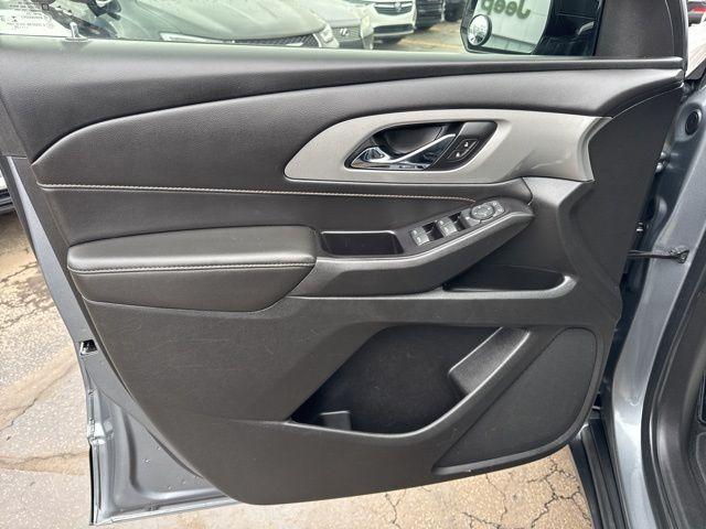 used 2020 Chevrolet Traverse car, priced at $16,473