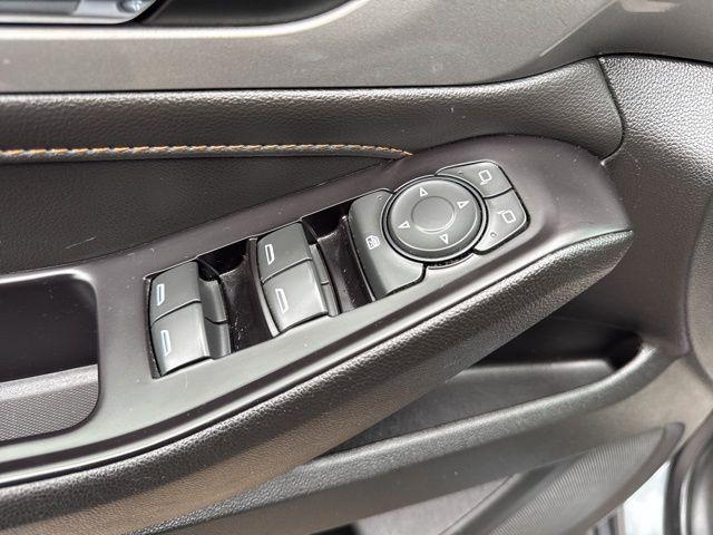 used 2020 Chevrolet Traverse car, priced at $16,473