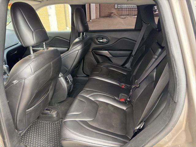 used 2019 Jeep Cherokee car, priced at $14,840