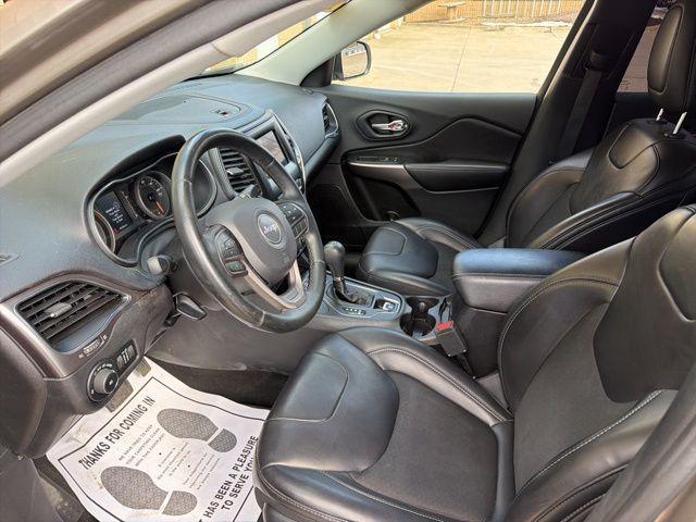 used 2019 Jeep Cherokee car, priced at $14,840