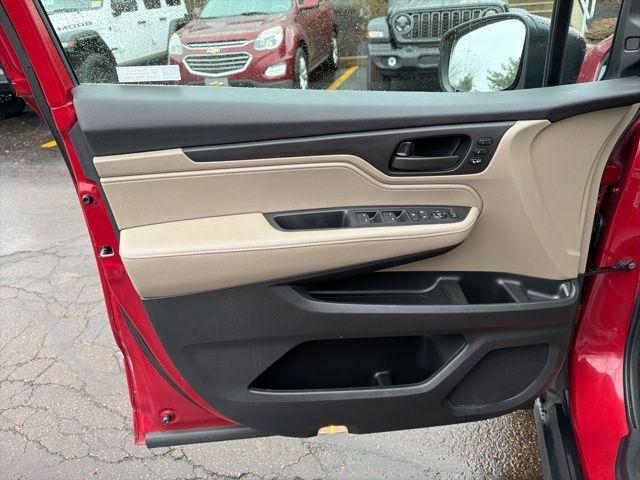 used 2024 Honda Odyssey car, priced at $38,985