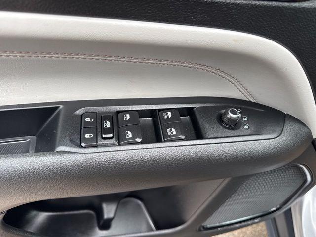 used 2022 Jeep Compass car, priced at $20,985
