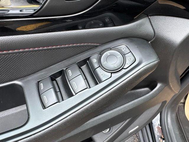 used 2023 Chevrolet Traverse car, priced at $39,223
