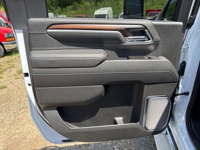 new 2026 GMC Sierra 2500 car, priced at $83,677
