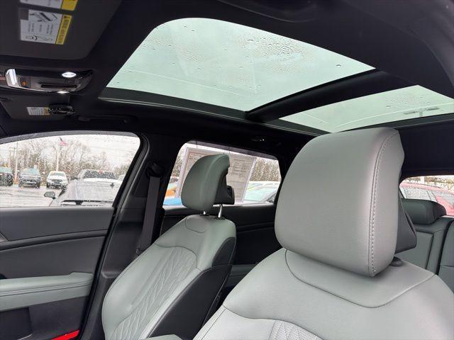 used 2025 Kia Sportage car, priced at $32,611