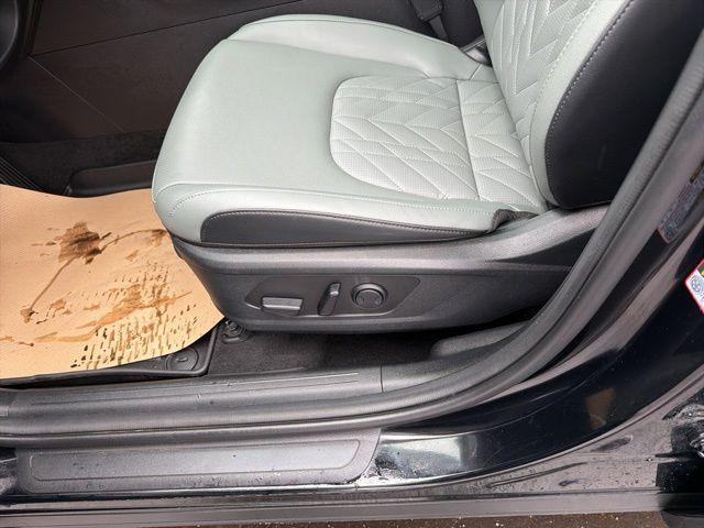 used 2025 Kia Sportage car, priced at $32,611