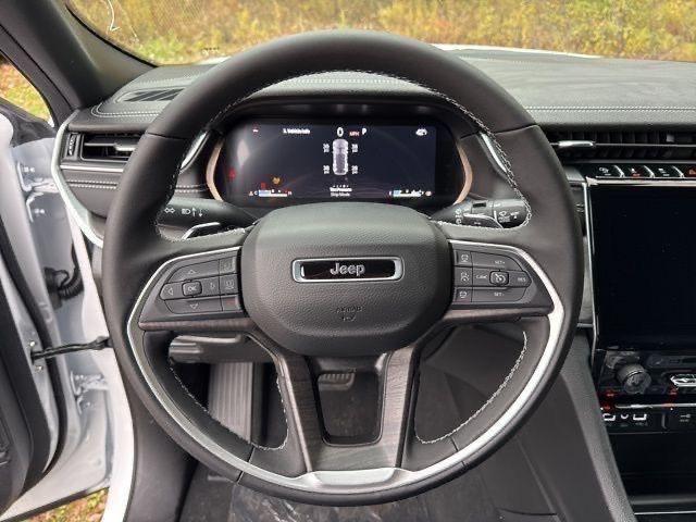 new 2025 Jeep Grand Cherokee car, priced at $43,075