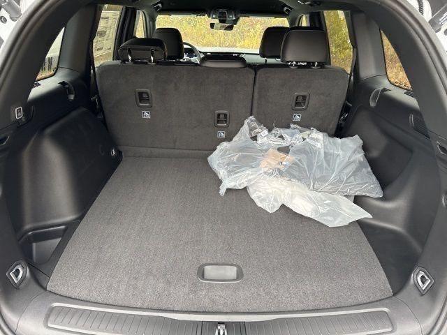 new 2025 Jeep Grand Cherokee car, priced at $43,075