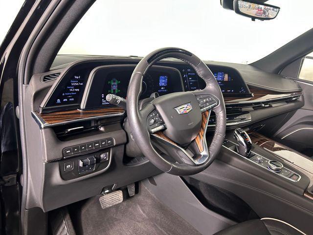 used 2022 Cadillac Escalade ESV car, priced at $62,376