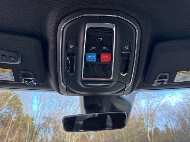 new 2026 Jeep Grand Cherokee car, priced at $44,646