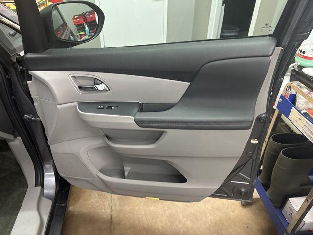 used 2014 Honda Odyssey car, priced at $13,995