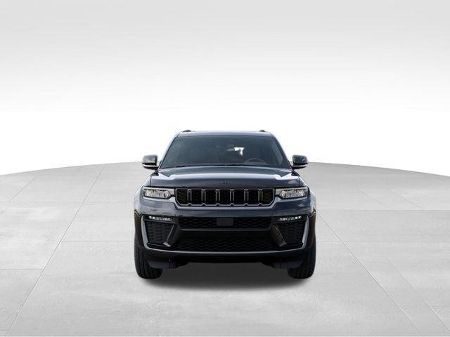 new 2026 Jeep Grand Cherokee car, priced at $44,321
