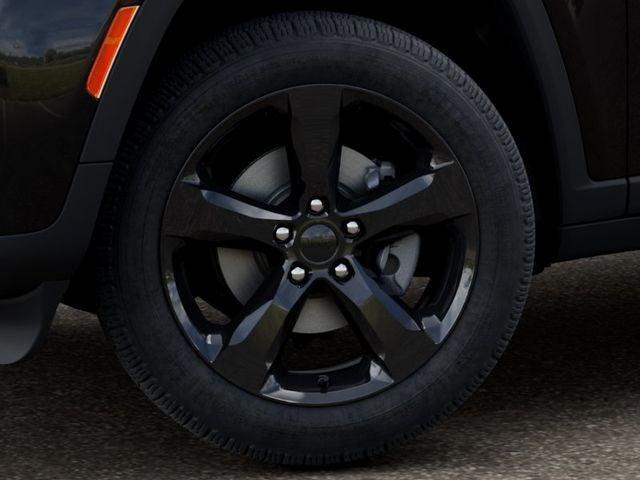 new 2026 Jeep Grand Cherokee car, priced at $44,321