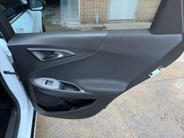 used 2018 Chevrolet Malibu car, priced at $13,341