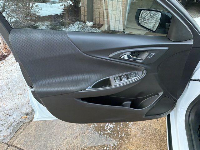 used 2018 Chevrolet Malibu car, priced at $13,341