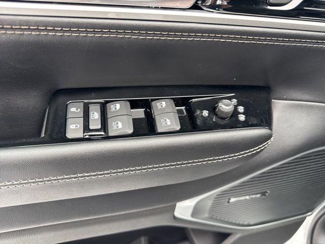 new 2026 Jeep Grand Wagoneer car, priced at $73,960