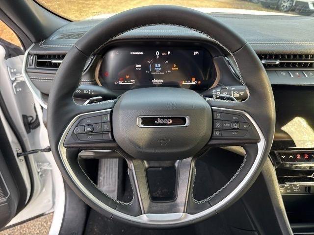 new 2026 Jeep Grand Cherokee car, priced at $46,615